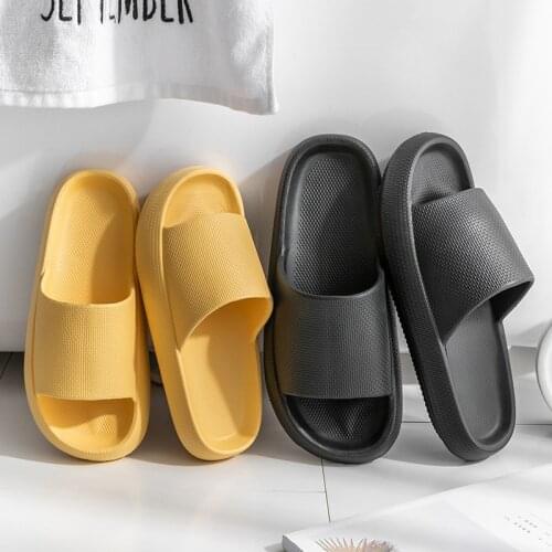 Women Men 2021 New Thick-bottomed Feeling Increased Sandals Summer Home Bathroom Bath Family Female Couple Male Anti-slip Sweat