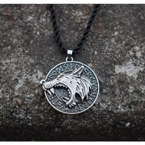 1pcs viking Odins Runes rune wof necklace