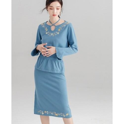 2019 New Spring Chic Fashion Two Piece Set Casual Brief O-Neck 2 Pcs Set Embroidery Loose Elegant Korean Women Skirt Set AA4521