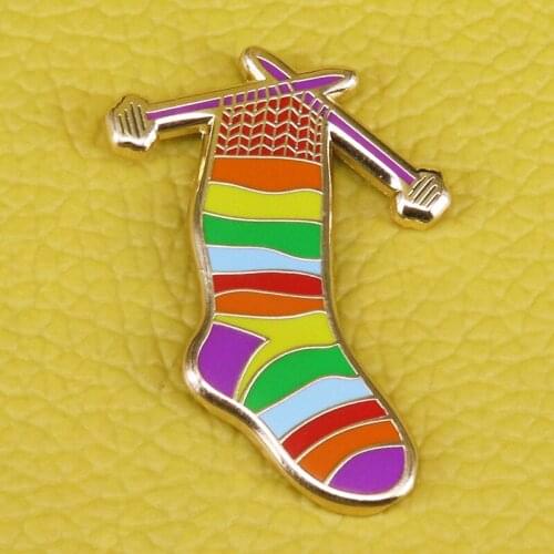 Yarn crochet knit lapel pin Fashion wonderland badge rainbow socks brooch