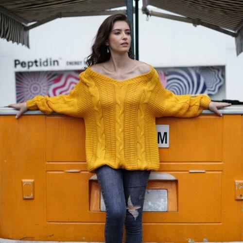 2021 autumn and winter new commuter long-sleeved sweater womens fashion solid color loose large size sweater pullover