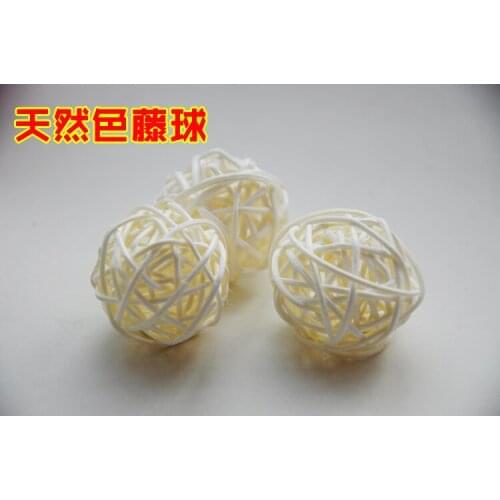 Free shipping 10pcs/lot Natural color cane ball parrot chew toy ball Pet birds feet toys 3cm/5cm