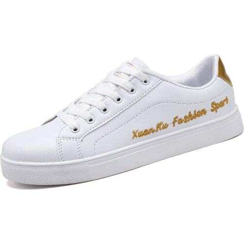 2019 new mens casual shoes breathable lace-up casual shoes light and comfortable mesh mens sports shoes