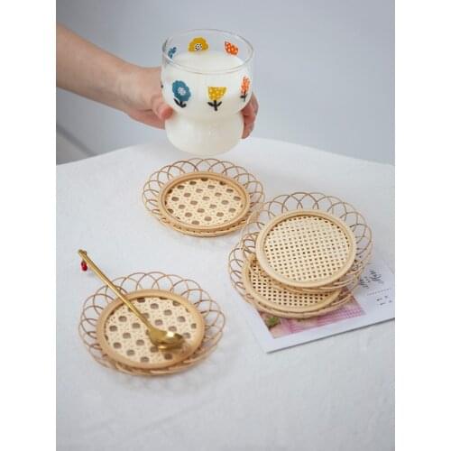 Japan Style Rattan Woven Cup Mat Heat-resistant Tea Coaster Handmade Woven Table Pad Fruits Plate Desserts Plate Home Decoration