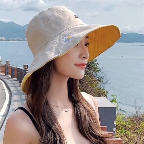 Women Summer Sun Hat Sweet Daisy Flower Embroidery Wide Brim UV Protection Visor Vacation Foldable Beach Cap