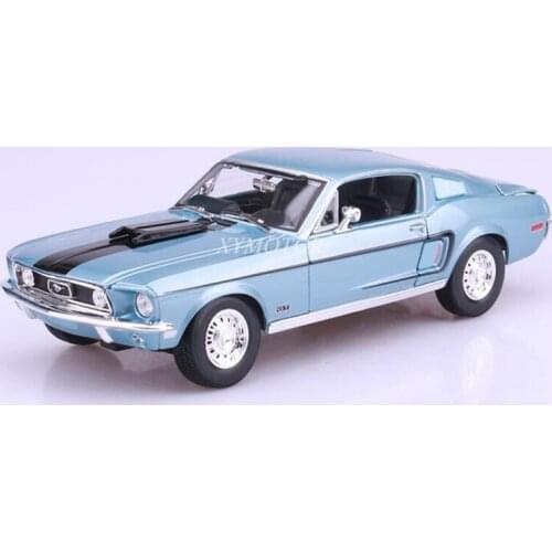 Maisto 1:18 For Ford Mustang GT 1968 Diecast Model Car Toys Gifts Blue/White Display Ornaments Collection