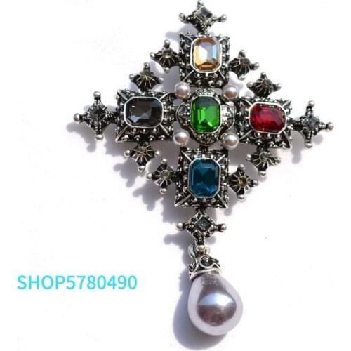 Classic Jewelry Vintage Cross brooches Multi Color Antique pins Retro Pearl Brooches for Women Gift Coat Accessories Elegant Pin