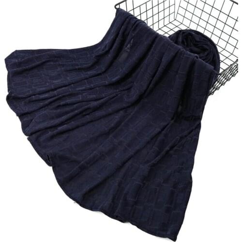 Latest scarf Jacquard weave Square scarf soft Jersey scarf hijab