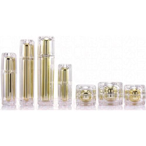 Luxury Acrylic Suit High Grade Acrylic Spray Bottle Travel Lotion Pump Bottle Makeup Tool Golden Cosmetics Bottling 100ml 5pcs