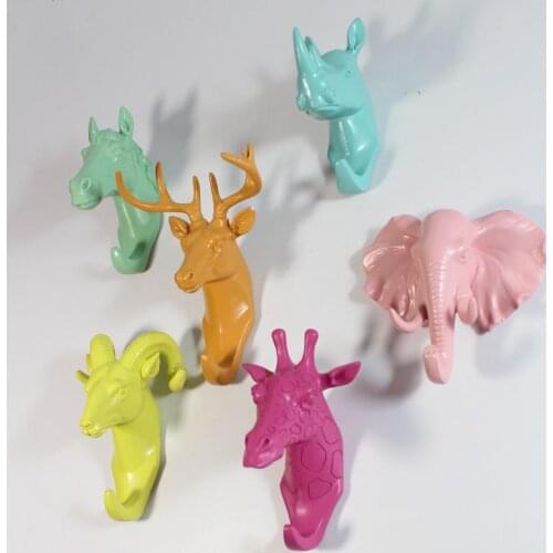 Decorative Resin Hanger Coat Hooks Animal Head Model Elephant Deer Horse European Style Overcoat Hooks for Wall Decoration Hook