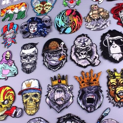 DIY Iron On Patches For Clothing Bear Embroidered Patches For Clothes Punk Skull Stripe For Jeans Biker Patch Sticker On Clothes