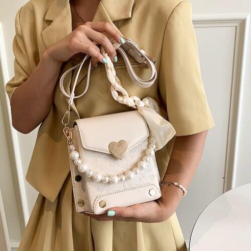 Vintage Designer Pearl Chain Crossbody Bags for Women 2021 Summer New Fashion Ladies Phone Shoulder Bag Casual Shopping Purses