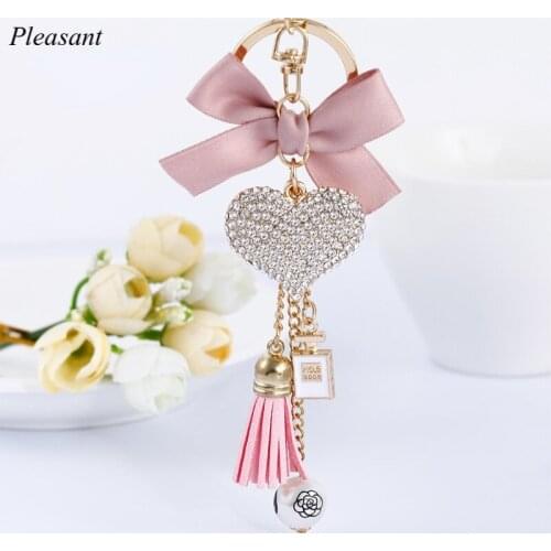 Korean Style New Fashion Crystal Love Keychain Pendant Bow Pearl Tassel Key Chain Lady Bag Car Pendant Small Jewelry Gift