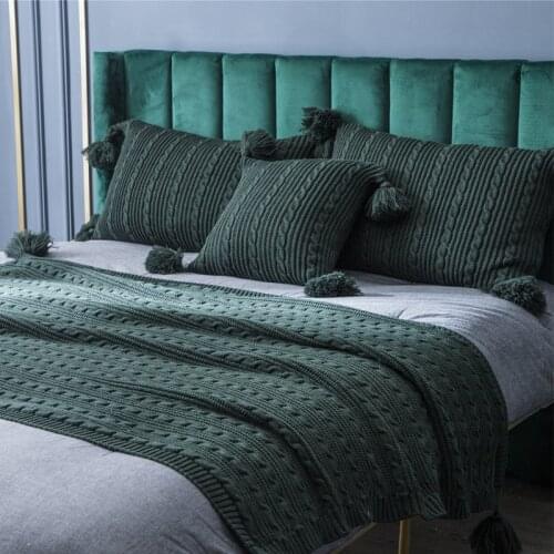 Nordic Sofa Throw Blanket Simple Office Nap Shawl Knitted Casual Air Conditioning Blankets for Airplane Travel Pillowcase Decor