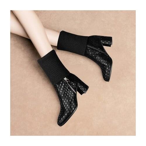 2019 new leather winter boots thick with middle boots high heel wool mouth plus velvet large size womens boots