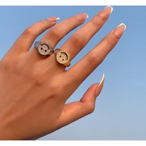 Trendy Fashion Romantic Big Hollow Smile Face Crystal Heart Adjustable Open Finger Ring For Women Party Jewelry Anniversary Gift