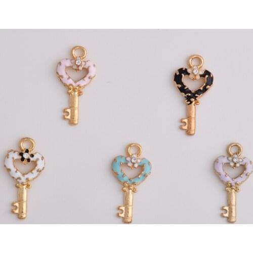 10pcs 20*11MM Fashion DIY enamel rhinestone key charms for bracelet, metal alloy gold key trinket pendants dangle jewelry making