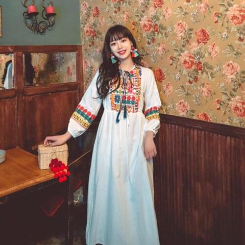 Make national wind heavy embroidery tassel lace-up reap waist dress four color cotton and linen loose holiday