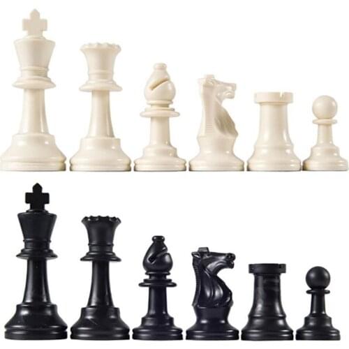 32Pcs/Set Black & White Plastic Medieval Chess Pieces Game Chessmen 65/75/95mm