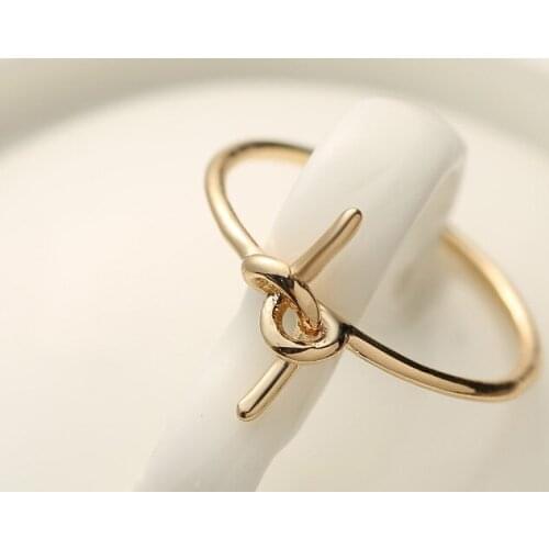New Cheap One Tie Wedding Engagement Simple Dainty Ring Korea Lovely Women Gold Jewelry Finger Ring for Women
