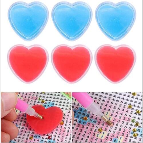New Arrival in 2021 Heart-shaped bottle waxed clay wax for DIY 5D diamond painting cross stitch glue embroidery tool accessories