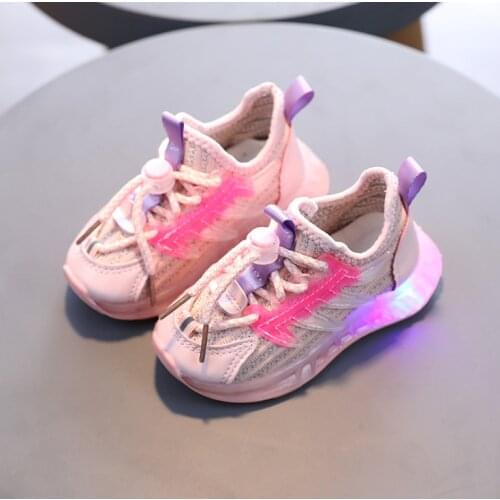 2021 New Children LED Luminous Shoes Boys Toddler Shoes Girl Light Up Trainers Spring Childrens Shoes