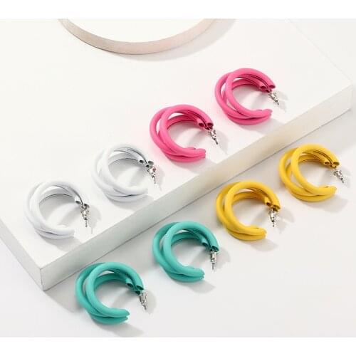 Fashion Simple Candy Color C-Shaped Earrings For Women Creative Three-Layer Metal Wild Fluorescent Girl Jewelry Charms,1 Pair