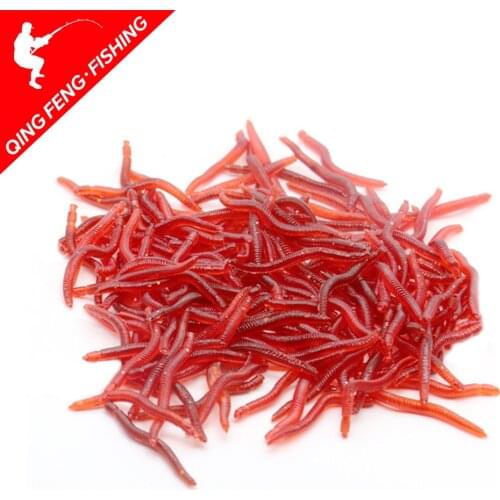 100pcs Lifelike Red Earthworm bait Worms Artificial Fishing Lure 40mm Soft Baits Silicone Shrimp Flavor Additive baits Tackle