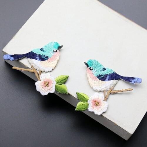 Hey Yonniex 1 Pair Cute Iron On Patches Embroidered Bird with Flower Patch For Clothing DIY Fabric Badges Glue Sticker