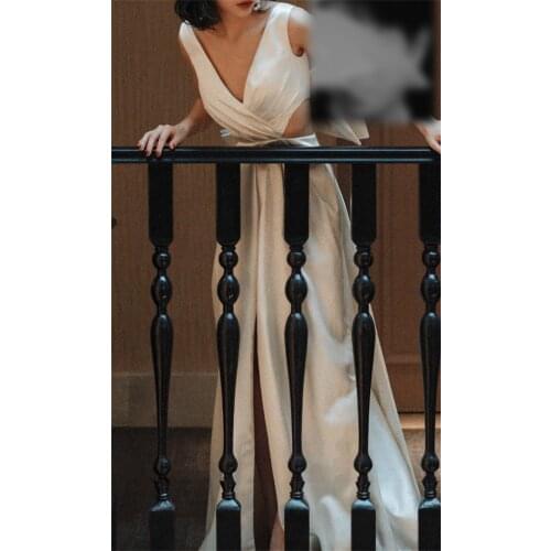 Simple Backless French Style Sweep Train Wedding Dress Elegant Deep V-Neck Satin A-Line Bridal Gowns vestidos de mairee Wedding