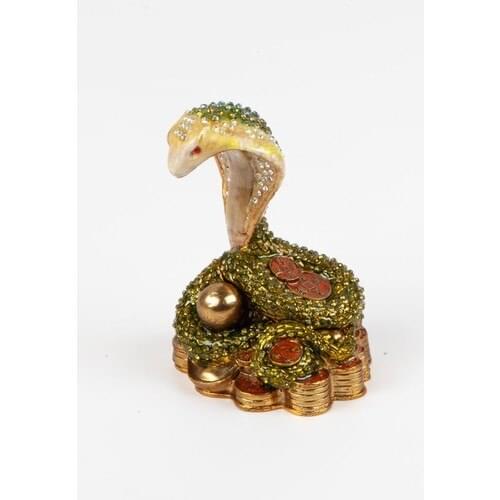 Dünyadan Gifts King Cobra Swarovski Cubic Zirconia Jewelry Box