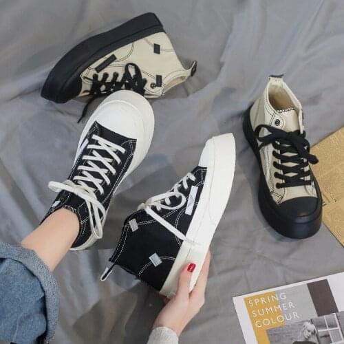 2021 Japanese Tooling Style Round Toe Cool Cute High-top Canvas Shoes Women Retro Dark Black Thick-soled High-top Sneakers