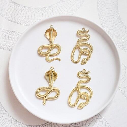 20Pcs Alloy Animal Cobra Rattlesnake Pendant DIY Handmade Jewelry Material Homemade Creative Ornament Gold Tone Metal Charms