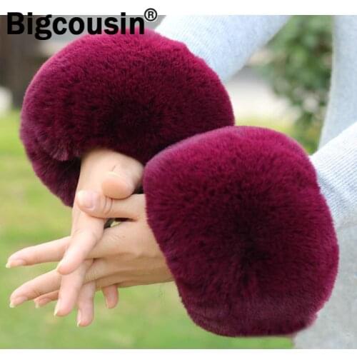 2020 High Quality Faux Rabbit Cuff Fur Wrist Sleeve Decor Jackets Sleeve Hand Ring Fur Arm Oversleeves Elastic Bracelet ZKG34