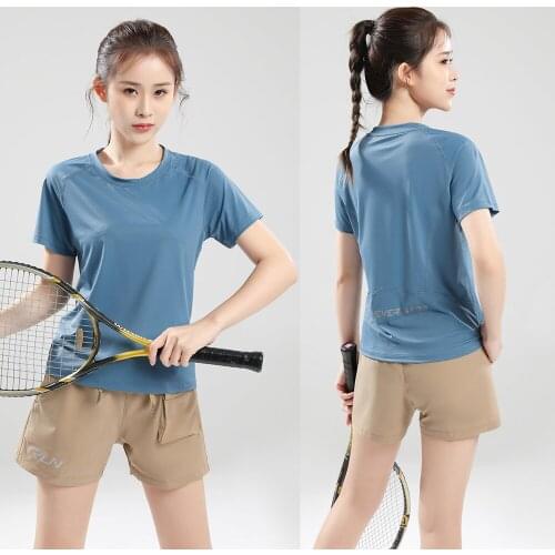 Quick-Drying Womens Yoga Workout Fitness Gym Clothes Short Sleeves Crop Top Running T-Shirt Badminton Clothing Yoga Sports Top