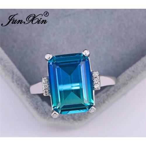 Mystic Rainbow Fire Crystal Big Rectangle Rings For Women Gradient Blue Green Red Stone Wedding Ring Band Luxury Jewelry