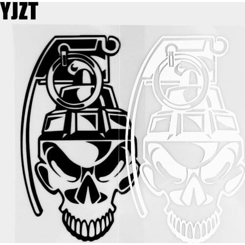 YJZT 15.3×9CM Pineapple Skull Vinyl Decal Cool Dazzle Weapon Car Sticker Classic Art Deco Black / Silver 20C-0429