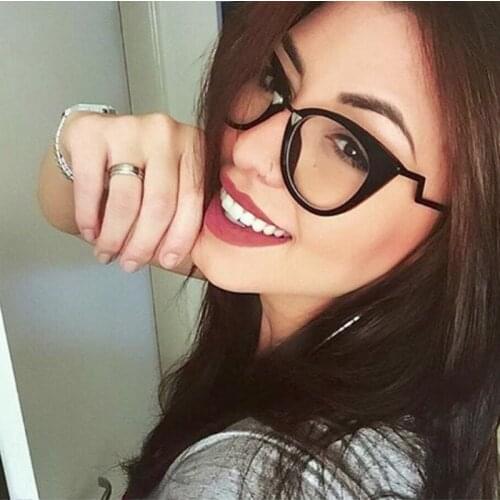 Women Eye Glasses Optical Frame Clear lenses Retro Eyewear Frame Luxury Brand Oversized Red Frame Glasses Female Eyeglasses