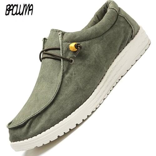 Brand Summer Mens Canvas Shoes Breathable Luxury Mens Vulcanize Shoes Moccasins Handmade Designer Canvas Men Sneakers Outdoor
