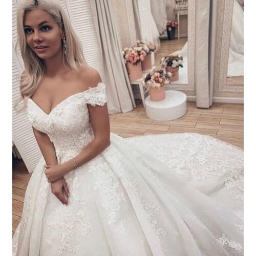 Luxury Off The Shoulder Wedding Dress 2020 Puffy Lace Appliques Plus Size Court Train Church Bridal Gowns Custom Made