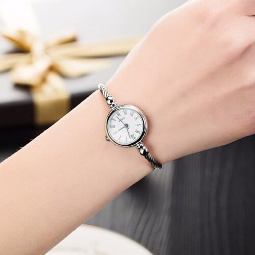 CUSSI 2018 Silver Creative Women Bracelet Watches Ladies Dress Watches Simple Quartz Wristwatch reloj mujer Clock Roman Numeral