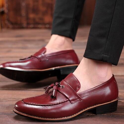 2021 New Wedding Dress Men Brand Luxury Loafers Soft Moccasins Casual Footwear Mens Driving Shoes Slip On Shoes Big Size 2.5a