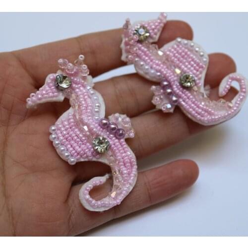 2pcs/lot Pink Seahorse Embroidered Patches for Clothing sew on rhinestone seahorse parche Appliques Decoration Badge parche