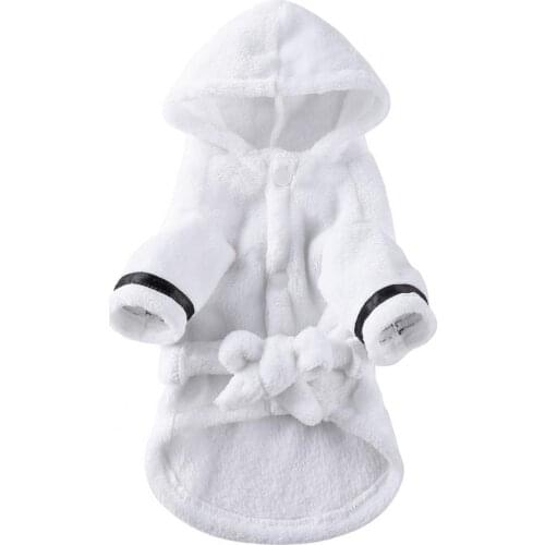 2021 New Style Puppy Bathrobe Super Absorbent Drying Towel Sleepwear Dog Clothes Pet Supplies Products