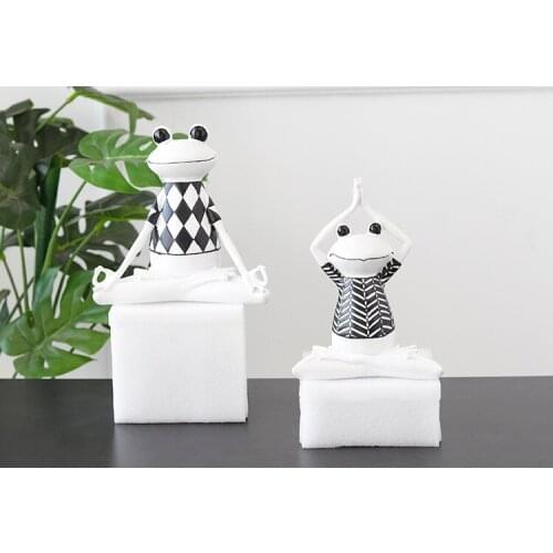 1PC Nordic Resin Yoga Frog Decoration Home Accessories Creative Living Room TV Cabinet Children Room Decoration Gift JL 268