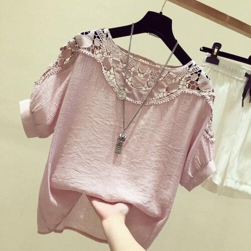 Chiffon short-sleeved womens summer dress 2021 new sweet baby shirt loose hook flower hollow lace top