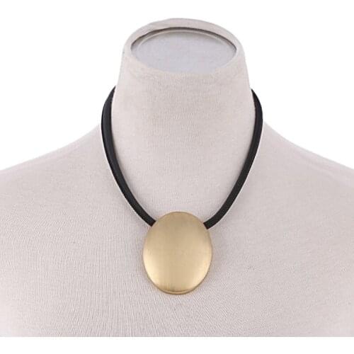 Unique Design Collar Choker Necklace Women Accessories Charm Torque Big Metal Circle Pendants Statement Jewelry Golden Color