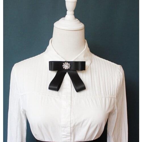Korean Girl College Style Collar Flower Student JK Uniform BowTie Hotel Bank Shirt Crystal Bowtie 11*10cm Womens Fashion Jewelry