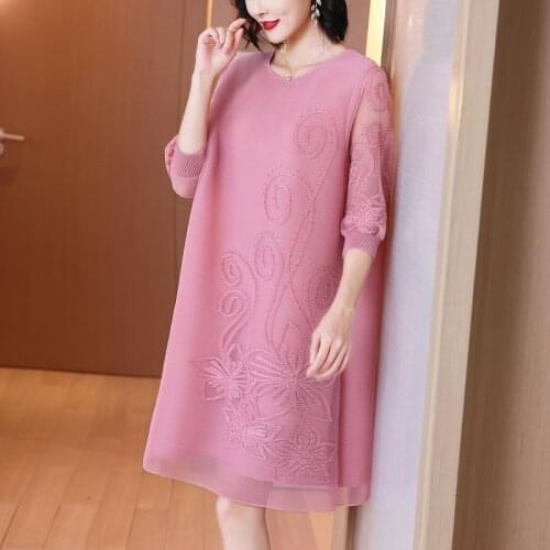 Plus Size Dress For Women 45-75kg 2021 Spring New Fashion Beading Embroidered Elastic Loose Miyake Pleated Clothes