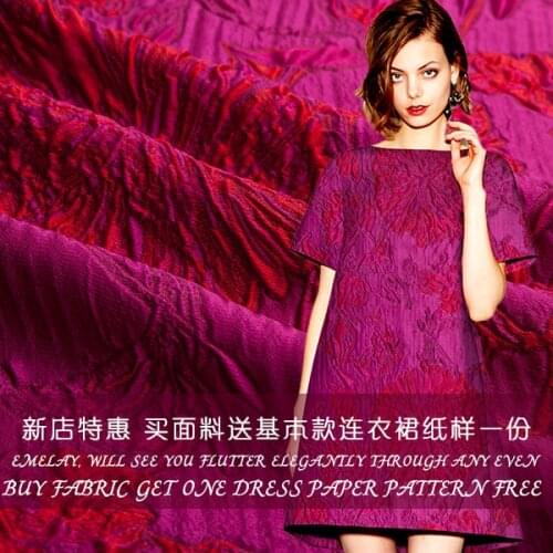Romantic burgundy flower fashion jacquard fabric dress cloth dress cheongsam fabric new specials to send a dress pattern